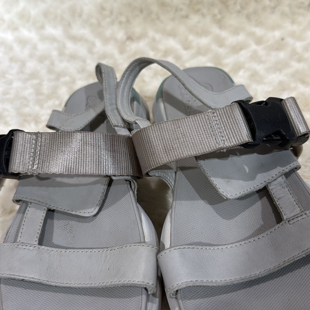 Sorel Kinetic sandals, women’s sz 7 - Picture 11 of 12